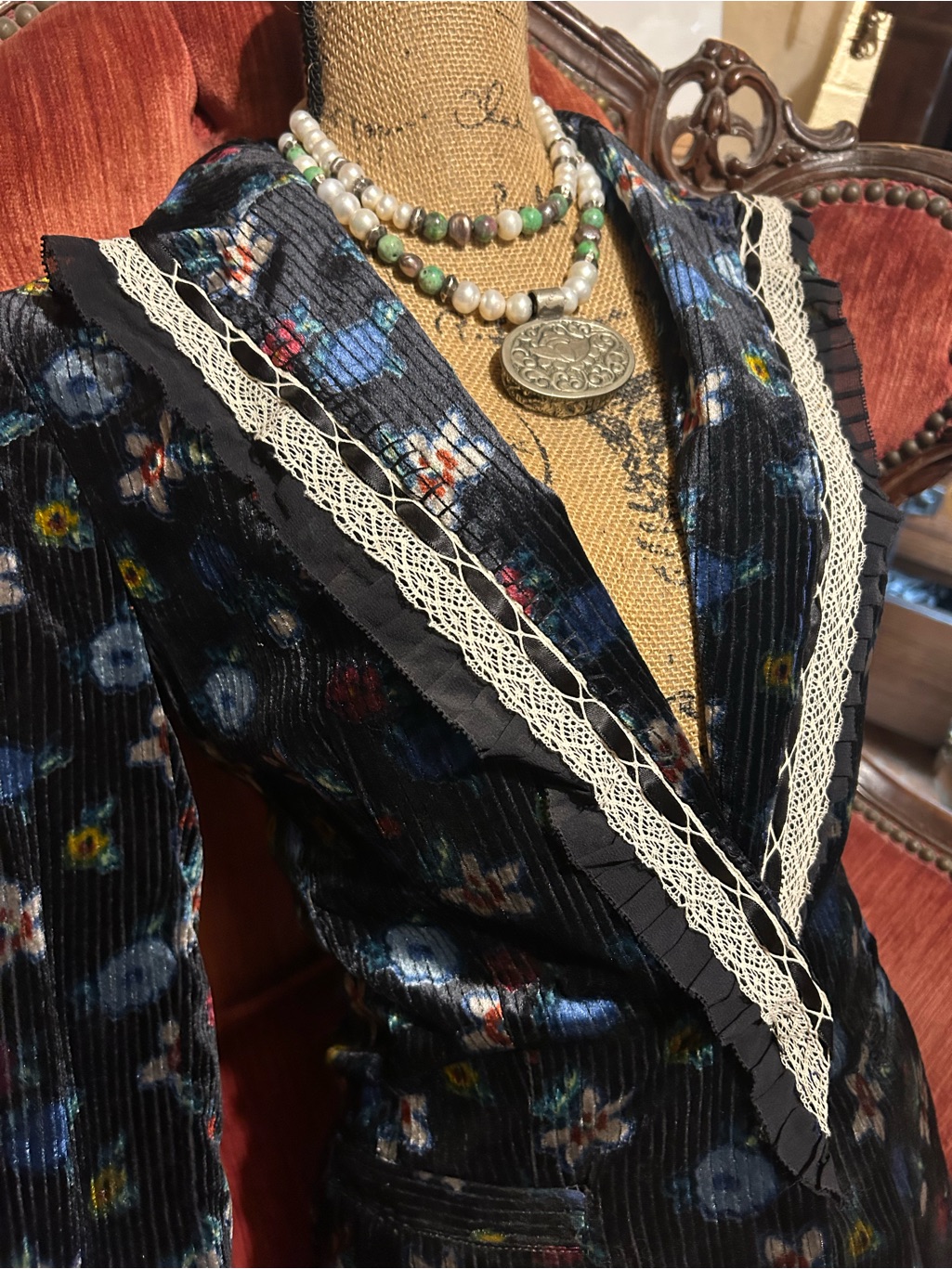 Anthropologie Floral Velvet Blazer With Black With Lace Trim